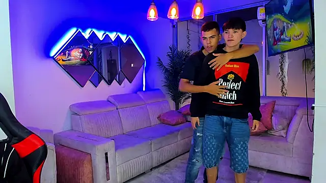 Houseofwarrios online show from April 8, 2026, 5:31 am