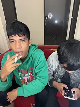 Snapshot of P4NT0J4 chatting on February 15, 2026, 8:13 am P4NT0J4 online show from February 15, 2026, 8:13 am