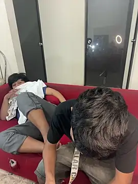 Snapshot of P4NT0J4 chatting on February 11, 2026, 4:12 am P4NT0J4 online show from February 11, 2026, 4:12 am