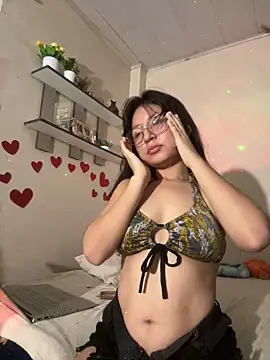 Noamilk online show from March 27, 2026, 9:32 am