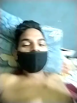 VickyMonster5 online show from October 2, 2025, 11:30 pm