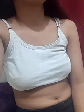 Baby girl67 online show from February 14, 2026, 4:13 am