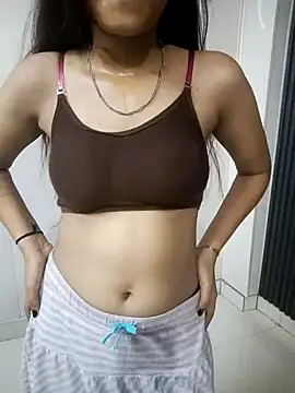 Snapshot of Baby_girl67 chatting on September 29, 2025, 5:29 pm Baby girl67 online show from September 29, 2025, 5:29 pm