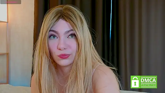 EmilyZortea online show from October 20, 2025, 8:26 am