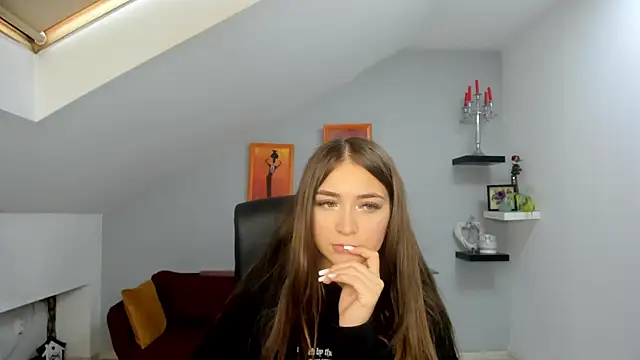 Snapshot of EllaClarke chatting on September 25, 2025, 12:55 pm EllaClarke online show from September 25, 2025, 12:55 pm