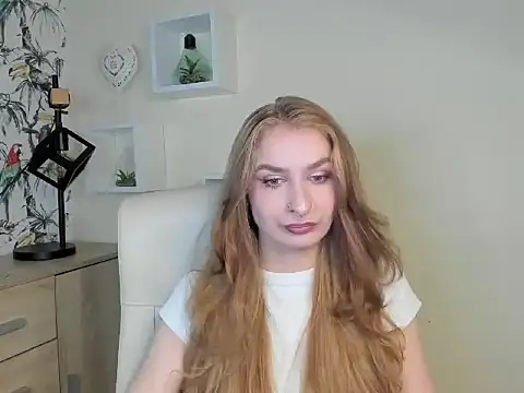 Snapshot of NinaBlond1 chatting on September 24, 2025, 6:31 am NinaBlond1 online show from September 24, 2025, 6:31 am