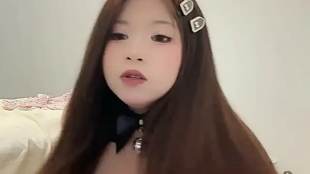 Sweet-shanshan online show from September 24, 2025, 7:37 am