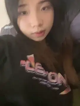 Snapshot of -Tania- chatting on October 13, 2025, 7:54 am -Tania- online show from October 13, 2025, 7:54 am