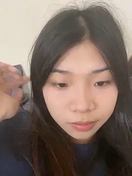 Snapshot of -Tania- chatting on September 27, 2025, 8:42 am -Tania- online show from September 27, 2025, 8:42 am