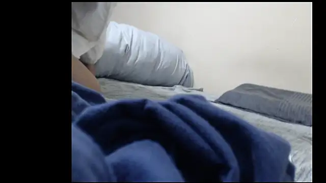 leeyoung  online show from February 26, 2026, 7:52 am