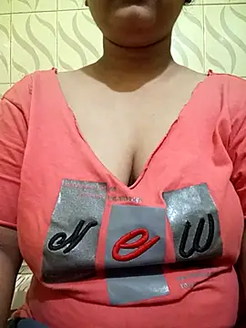 Snapshot of Rupsha707 chatting on September 23, 2025, 2:57 pm Rupsha707 online show from September 23, 2025, 2:57 pm