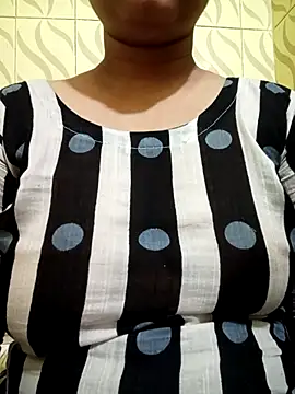 Snapshot of Rupsha707 chatting on September 22, 2025, 8:04 pm Rupsha707 online show from September 22, 2025, 8:04 pm
