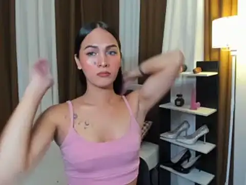 Sedictive Samantha online show from November 17, 2025, 4:55 pm