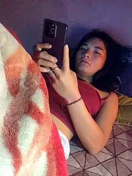 phuongxinhxan online show from February 8, 2026, 10:18 pm