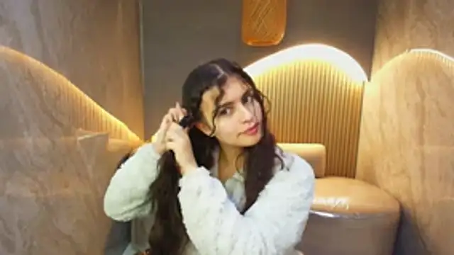 Snapshot of dany_r_ chatting on October 15, 2025, 1:08 pm dany r online show from October 15, 2025, 1:08 pm