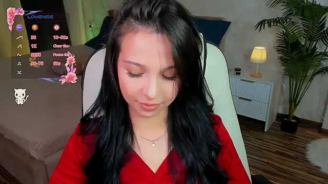 StarlitFairy online show from October 12, 2025, 5:20 am