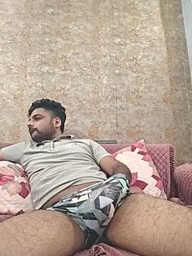 Snapshot of monsterdick0011 chatting on October 31, 2025, 12:57 pm monsterdick0011 online show from October 31, 2025, 12:57 pm