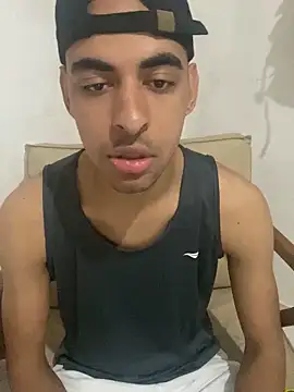 Snapshot of Eduardosexy00091 chatting on October 24, 2025, 12:31 am Eduardosexy00091 online show from October 24, 2025, 12:31 am