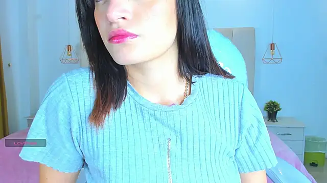 Maddy Rouse1 online show from October 9, 2025, 4:02 am