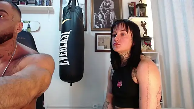 henryhadesflirt online show from April 15, 2026, 5:50 pm