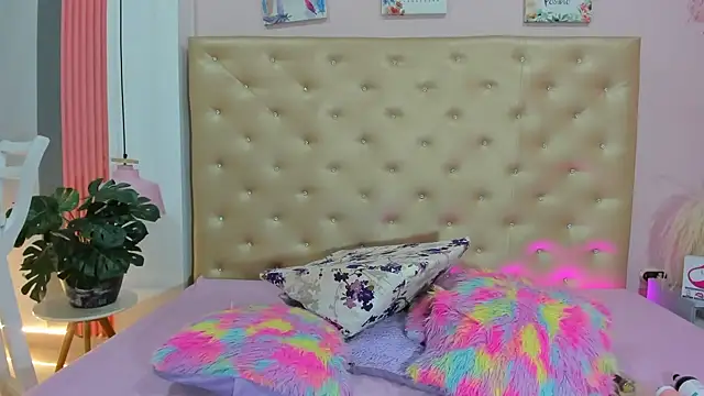 Snapshot of _jade_01 chatting on October 16, 2025, 12:35 pm jade 01 online show from October 16, 2025, 12:35 pm