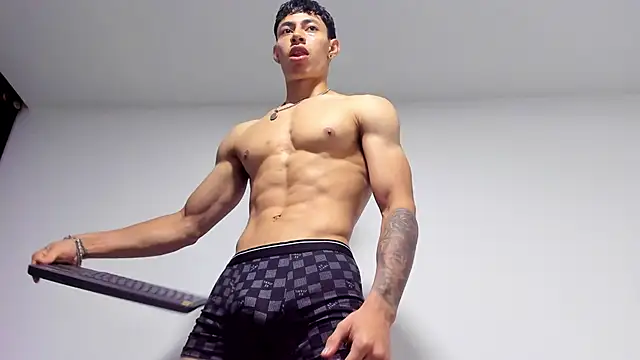 jey cox23 online show from November 28, 2025, 11:21 am