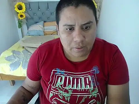 hotlesby valery online show from February 27, 2026, 7:57 pm