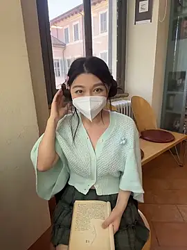 fioralba online show from April 8, 2026, 2:18 pm