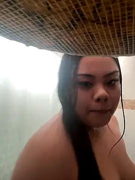 kiaradanielaxx online show from November 8, 2025, 8:56 pm