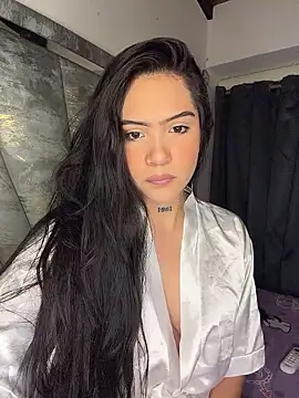 liahouses online show from January 12, 2026, 12:17 am