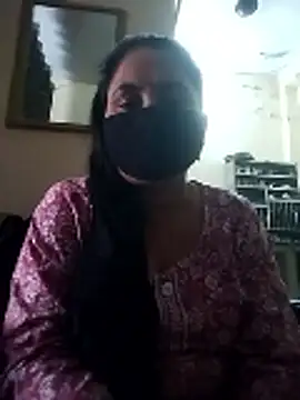 Sonali-6969 online show from May 13, 2026, 8:54 am