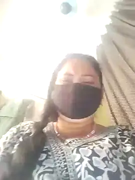 Sonali-6969 online show from May 10, 2026, 9:24 am