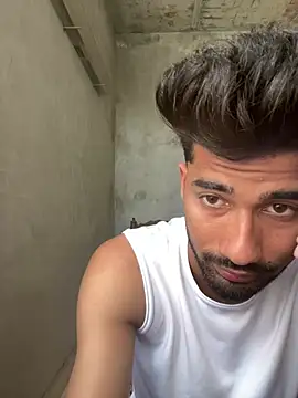 lustyrai online show from June 3, 2026, 6:14 am