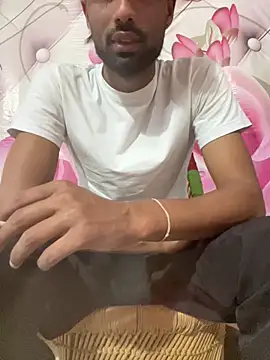 lustyrai online show from April 14, 2026, 5:12 am