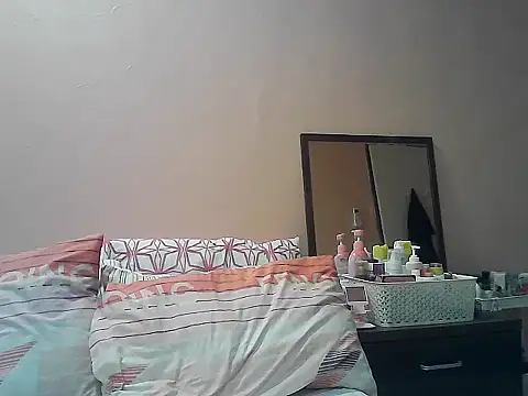 Snapshot of Amarrahlyn chatting on July 28, 2026, 9:28 am Amarrahlyn online show from July 28, 2026, 9:28 am