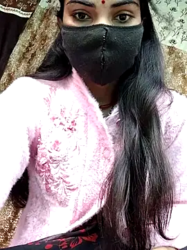 PRACHI-743 online show from November 12, 2025, 1:32 am