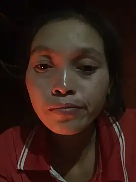 Snapshot of Halyy_xx chatting on October 9, 2025, 11:55 am Halyy xx online show from October 9, 2025, 11:55 am