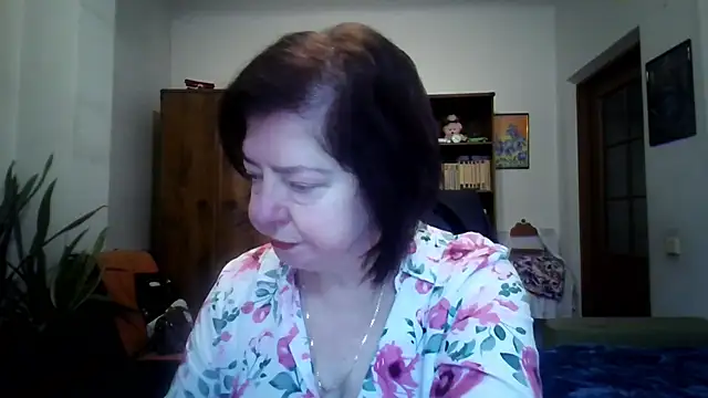 Violet Pulse online show from December 1, 2025, 9:54 am