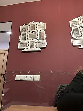 Snapshot of Niksa99x chatting on March 19, 2026, 7:58 pm Niksa99x online show from March 19, 2026, 7:58 pm