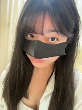 Snapshot of AZ37866 chatting on May 18, 2026, 4:29 am AZ37866 online show from May 18, 2026, 4:29 am