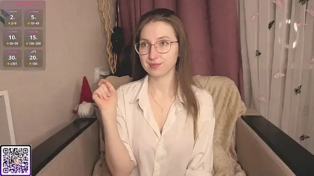 DaliaRadtke online show from March 30, 2026, 7:15 pm