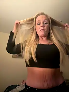 Snapshot of Carmen36XX chatting on September 28, 2025, 9:55 pm Carmen36XX online show from September 28, 2025, 9:55 pm