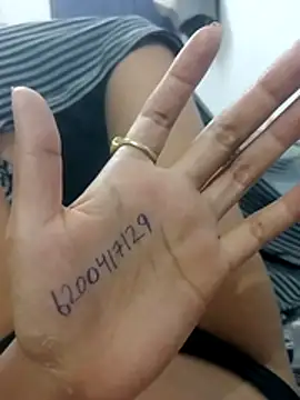 JassiKumari02 online show from July 18, 2026, 5:54 pm
