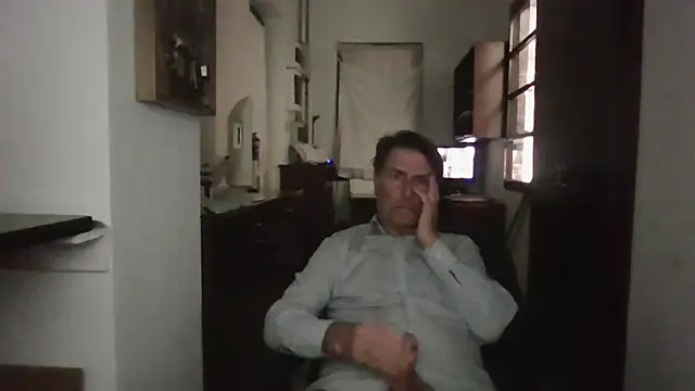 sayeaprayer65 online show from October 3, 2025, 11:12 am