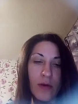 RitaLovvee online show from October 3, 2025, 6:31 pm