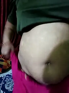 Snapshot of Mona_darling21 chatting on September 28, 2025, 1:29 pm Mona darling21 online show from September 28, 2025, 1:29 pm