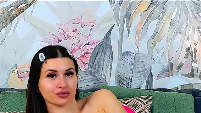 GoldCherry7 online show from February 1, 2026, 8:07 pm