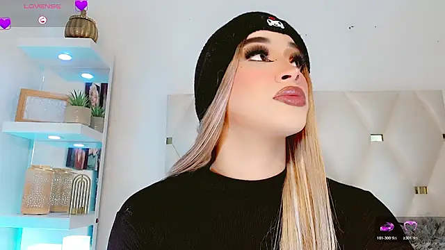  IsabellaRousse online show from February 7, 2026, 8:06 pm