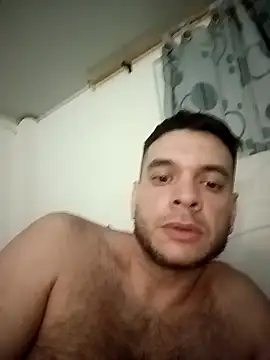 AlejoLatino online show from September 20, 2025, 7:13 am