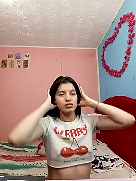 Snapshot of SALOME-28_ chatting on October 14, 2025, 12:44 am SALOME-28 online show from October 14, 2025, 12:44 am
